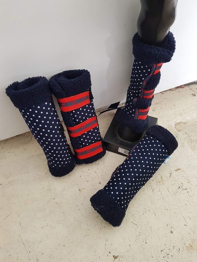 Float or Stable boots